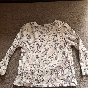 Old navy unicorn rainbow shirt 18/24 months